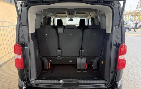 Peugeot Traveller I, 2018 год, 2 429 000 рублей, 9 фотография