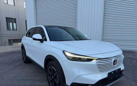 Honda Vezel, 2023 год, 2 165 000 рублей, 3 фотография