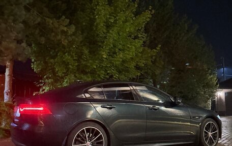 Jaguar XE I рестайлинг, 2017 год, 1 750 000 рублей, 4 фотография