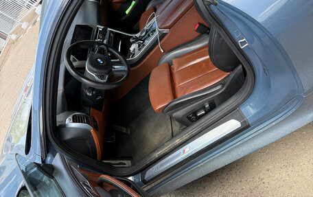 BMW 8 серия, 2018 год, 5 900 000 рублей, 7 фотография