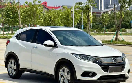 Honda Vezel, 2022 год, 1 145 700 рублей, 1 фотография