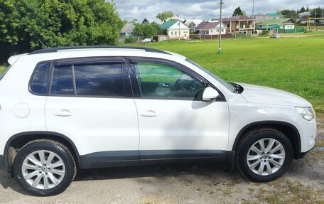 Volkswagen Tiguan I, 2010 год, 1 000 000 рублей, 4 фотография