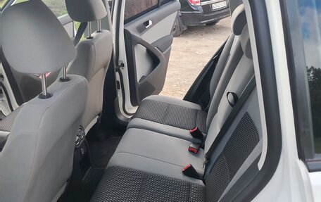 Volkswagen Tiguan I, 2010 год, 1 000 000 рублей, 13 фотография
