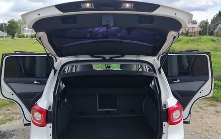 Volkswagen Tiguan I, 2010 год, 1 000 000 рублей, 8 фотография