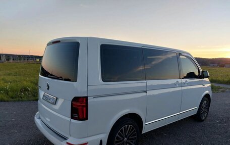 Volkswagen Caravelle T6 рестайлинг, 2019 год, 4 100 000 рублей, 10 фотография