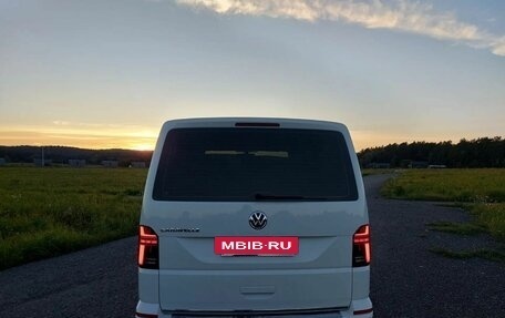 Volkswagen Caravelle T6 рестайлинг, 2019 год, 4 100 000 рублей, 4 фотография