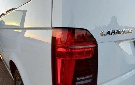 Volkswagen Caravelle T6 рестайлинг, 2019 год, 4 100 000 рублей, 16 фотография