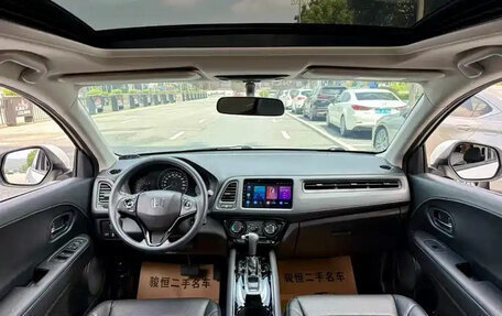 Honda Vezel, 2022 год, 1 145 700 рублей, 9 фотография