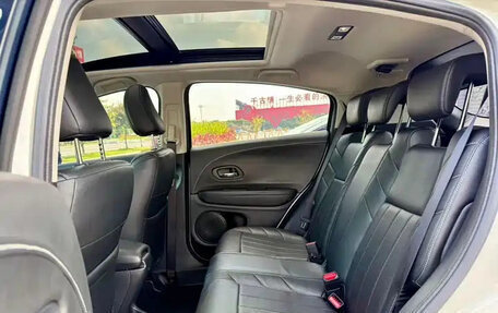 Honda Vezel, 2022 год, 1 145 700 рублей, 13 фотография