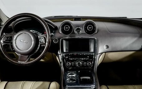 Jaguar XJ IV (X351), 2013 год, 1 690 000 рублей, 4 фотография