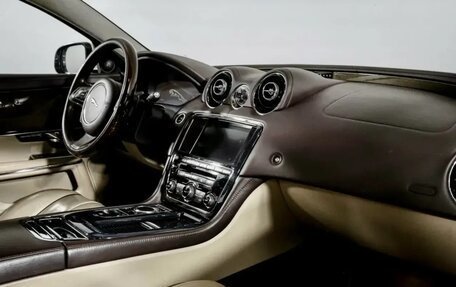 Jaguar XJ IV (X351), 2013 год, 1 690 000 рублей, 5 фотография