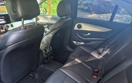 Mercedes-Benz E-Класс, 2017 год, 2 600 000 рублей, 9 фотография