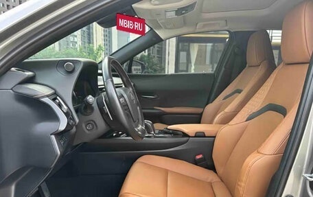 Lexus UX I, 2022 год, 2 875 000 рублей, 9 фотография