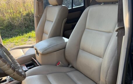 Toyota Land Cruiser 100 рестайлинг 2, 2006 год, 2 400 000 рублей, 7 фотография