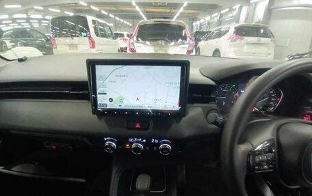 Honda Vezel, 2023 год, 1 930 000 рублей, 11 фотография