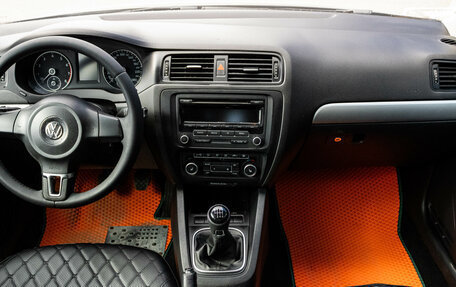 Volkswagen Jetta VI, 2012 год, 890 000 рублей, 5 фотография