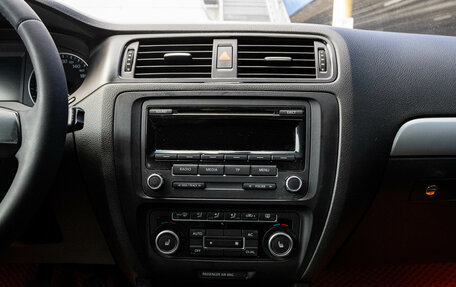 Volkswagen Jetta VI, 2012 год, 890 000 рублей, 7 фотография