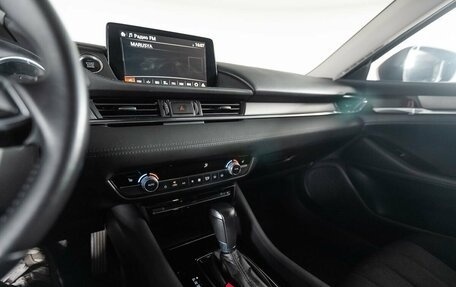 Mazda 6, 2021 год, 2 200 000 рублей, 14 фотография