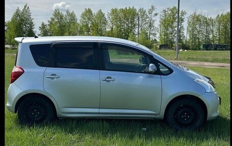 Toyota Ractis I, 2007 год, 550 000 рублей, 10 фотография