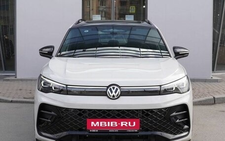 Volkswagen Tiguan, 2026 год, 4 900 000 рублей, 2 фотография