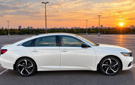 Honda Accord IX рестайлинг, 2022 год, 3 090 000 рублей, 4 фотография