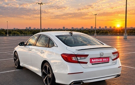 Honda Accord IX рестайлинг, 2022 год, 3 090 000 рублей, 7 фотография