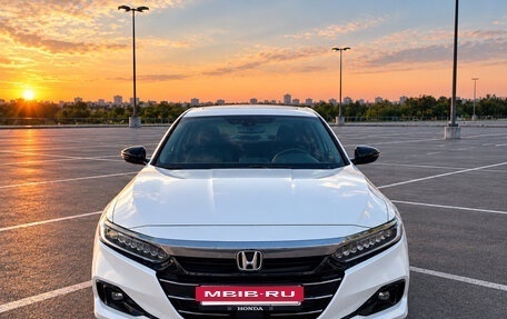 Honda Accord IX рестайлинг, 2022 год, 3 090 000 рублей, 2 фотография