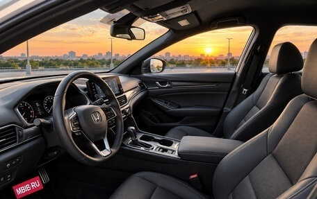 Honda Accord IX рестайлинг, 2022 год, 3 090 000 рублей, 10 фотография