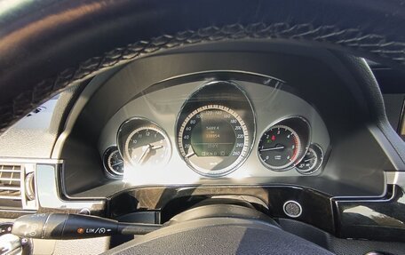 Mercedes-Benz E-Класс, 2009 год, 1 000 000 рублей, 15 фотография