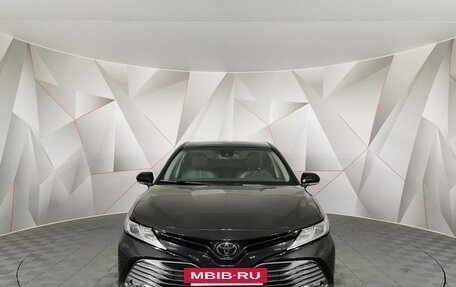 Toyota Camry, 2018 год, 2 435 000 рублей, 7 фотография