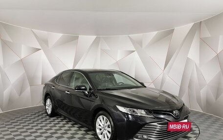 Toyota Camry, 2018 год, 2 435 000 рублей, 3 фотография