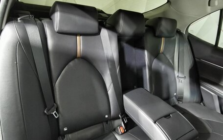 Toyota Camry, 2018 год, 2 435 000 рублей, 16 фотография