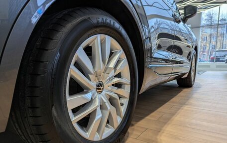 Volkswagen Touareg III, 2025 год, 8 590 000 рублей, 6 фотография