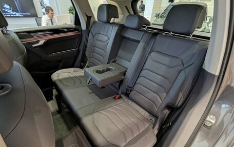 Volkswagen Touareg III, 2025 год, 8 590 000 рублей, 28 фотография