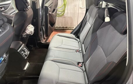 Subaru Forester, 2022 год, 3 070 000 рублей, 10 фотография