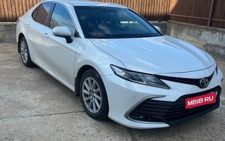 Toyota Camry, 2021 год, 2 206 000 рублей, 5 фотография