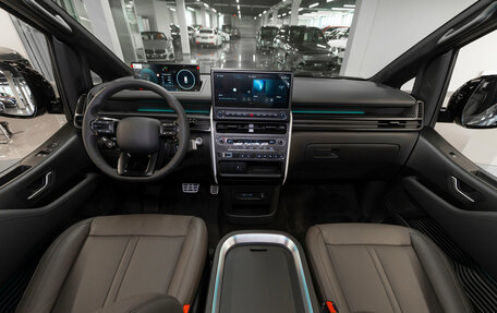 Hyundai Staria, 2026 год, 7 400 000 рублей, 8 фотография