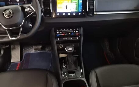 Skoda Karoq I, 2022 год, 1 573 000 рублей, 13 фотография