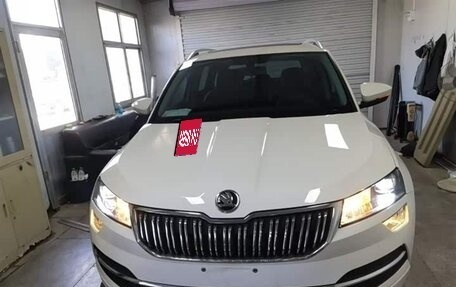 Skoda Karoq I, 2022 год, 1 573 000 рублей, 4 фотография