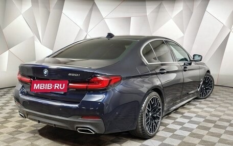 BMW 5 серия, 2021 год, 4 300 000 рублей, 2 фотография