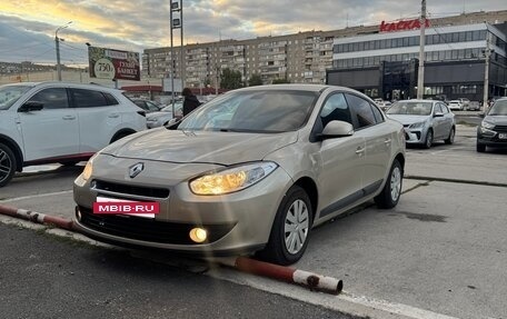 Renault Fluence I, 2010 год, 685 000 рублей, 2 фотография