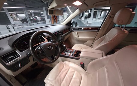 Volkswagen Touareg III, 2013 год, 2 550 000 рублей, 9 фотография