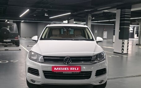 Volkswagen Touareg III, 2013 год, 2 550 000 рублей, 2 фотография