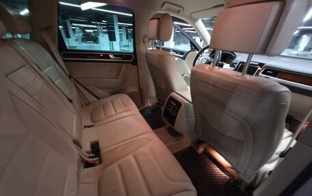 Volkswagen Touareg III, 2013 год, 2 550 000 рублей, 13 фотография