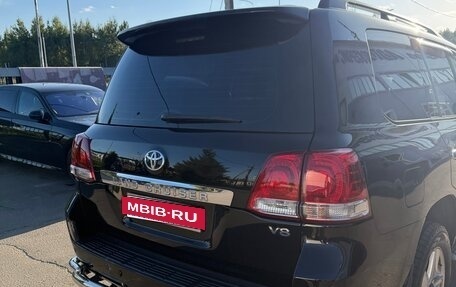 Toyota Land Cruiser 200, 2008 год, 2 300 000 рублей, 10 фотография