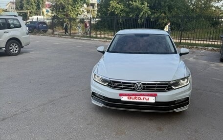 Volkswagen Passat B8 рестайлинг, 2017 год, 2 350 000 рублей, 28 фотография