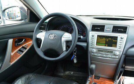 Toyota Camry, 2010 год, 1 049 999 рублей, 8 фотография