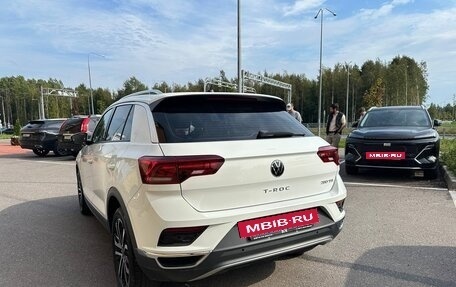 Volkswagen T-Roc I, 2022 год, 1 700 000 рублей, 5 фотография
