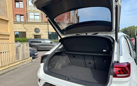 Volkswagen T-Roc I, 2022 год, 1 700 000 рублей, 20 фотография