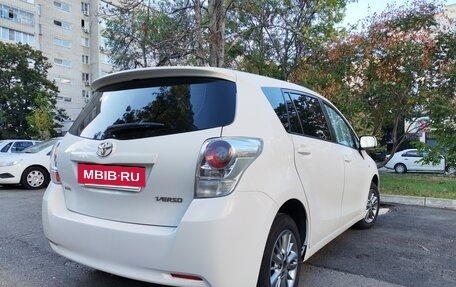 Toyota Verso I, 2012 год, 900 000 рублей, 16 фотография